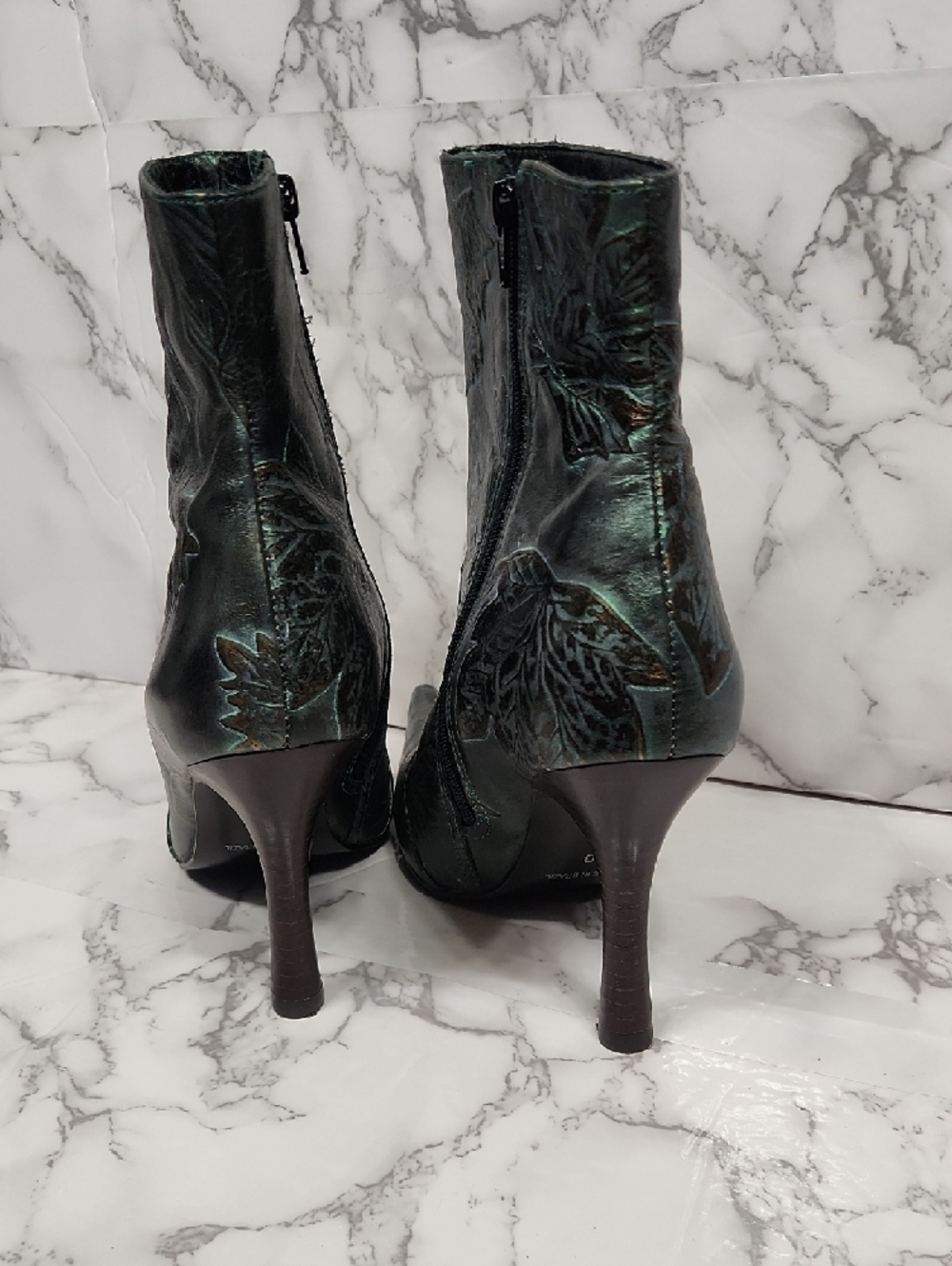 Leaf-Embossed Pointed-Toe Ankle Boots in Teal Green - Picture 7 of 7